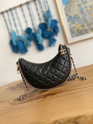 Handbag Chanel AS3917 size 15X20X6 cm