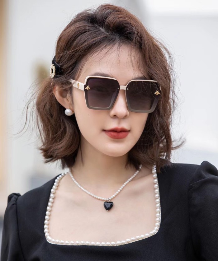 Sunglasses Gucci G1625