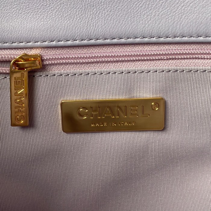 Handbag Chanel size 30 cm