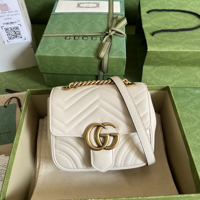 Handbag Gucci 739682 size 18*13.5*8 cm