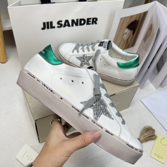 Golden Goose Superstar distressed-finish sneakers 34