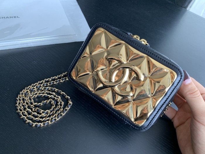 Handbag Chanel 2389 size 14cmx10cmx6.5 cm