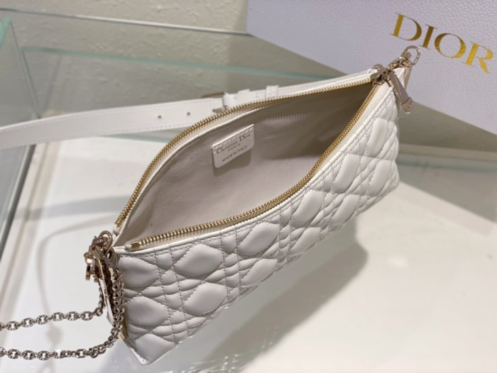Handbag Dior 9273 size 27 x 12 x 5 cm