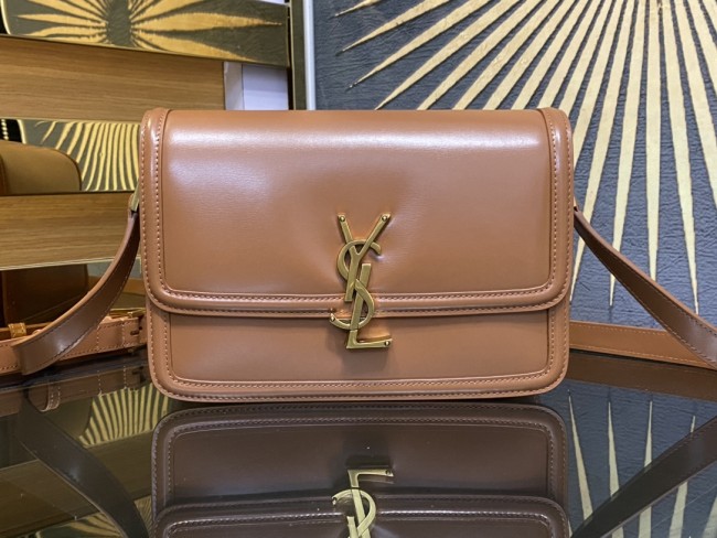 Handbags SAINT LAURENT 634305 size 23-16-6 cm