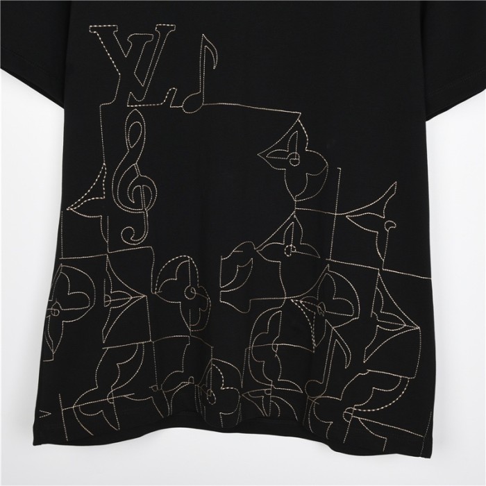 Clothes Louis Vuitton 197