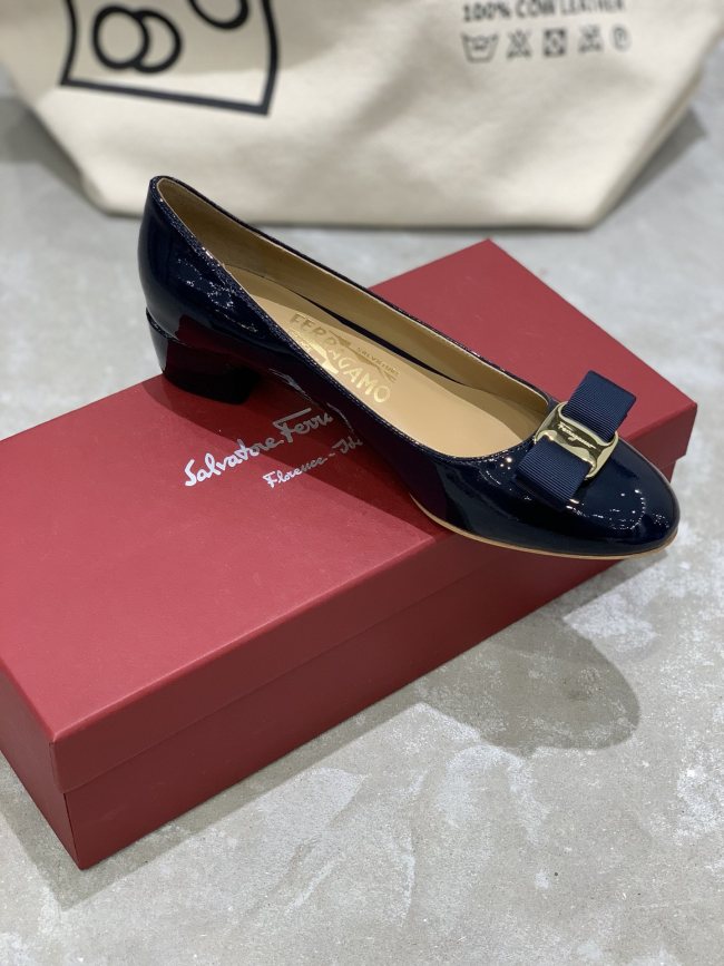 Salvatore Ferragamo Heel 6