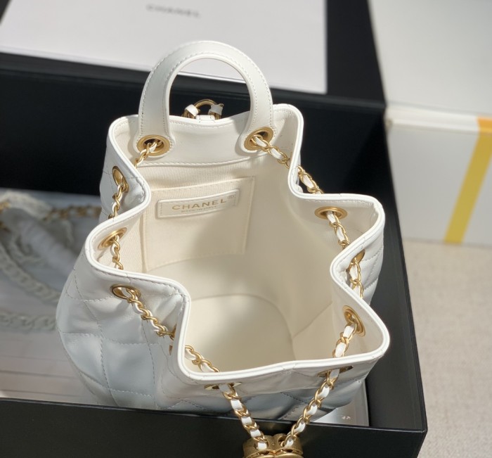 Handbag Chanel size 13*19 cm