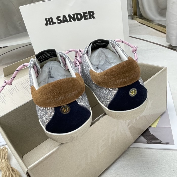 Golden Goose Superstar distressed-finish sneakers 19