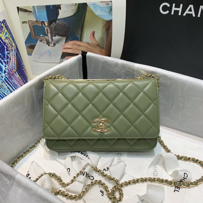 Handbag Chanel 88633 size 19 cm