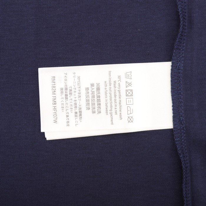 Clothes Louis Vuitton 339