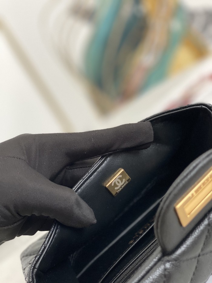 Handbag Chanel AS0874 size 20 cm