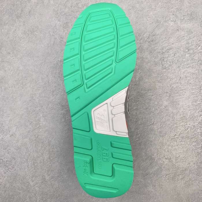 New Balance 997 Sneaker 1