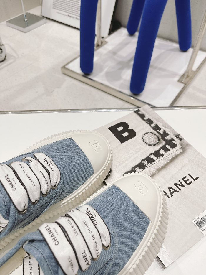 Chanel Platform Sneaker 8