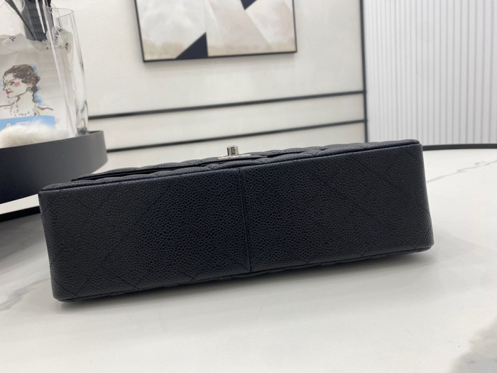 Handbag Chanel 37587 size 28 cm