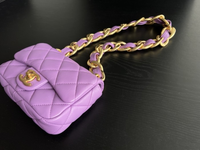 Handbag Chanel size 17 cm