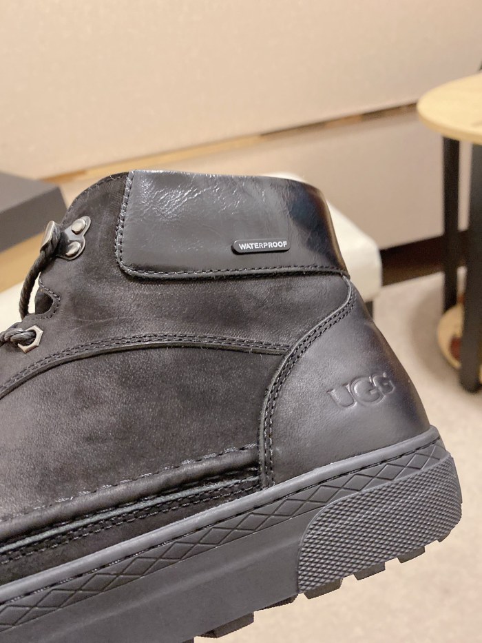 UGG Sneaker 55