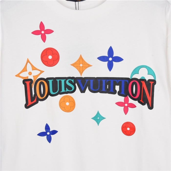 Clothes Louis Vuitton 363