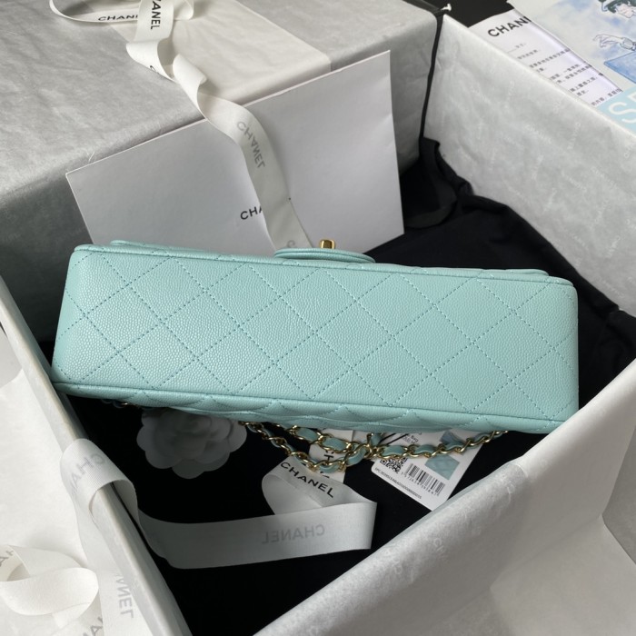 Handbag Chanel A01112 size 15.5x25.5x6.5 cm