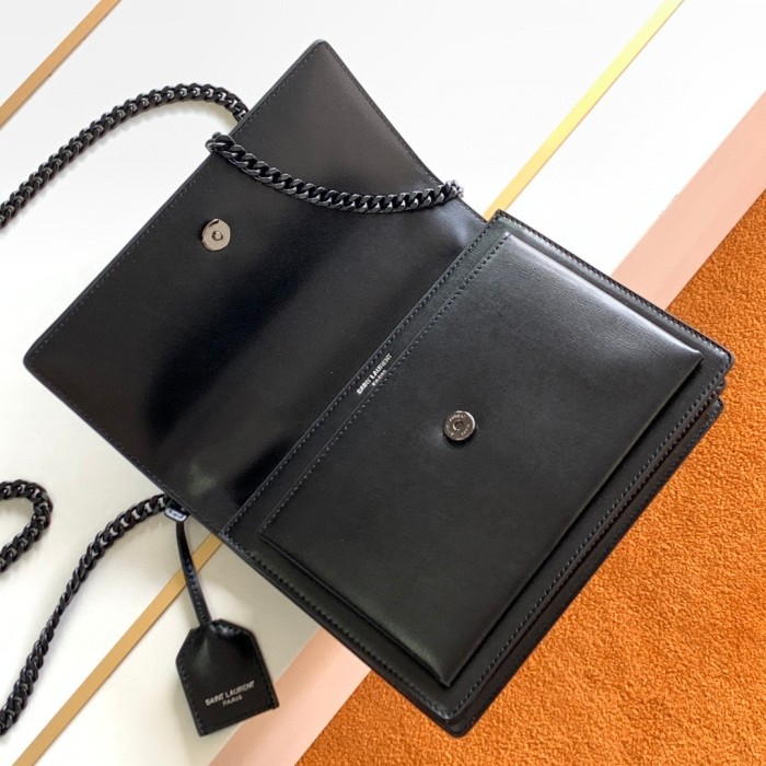 Handbags SAINT LAURENT 442906 size 22x16x8 cm