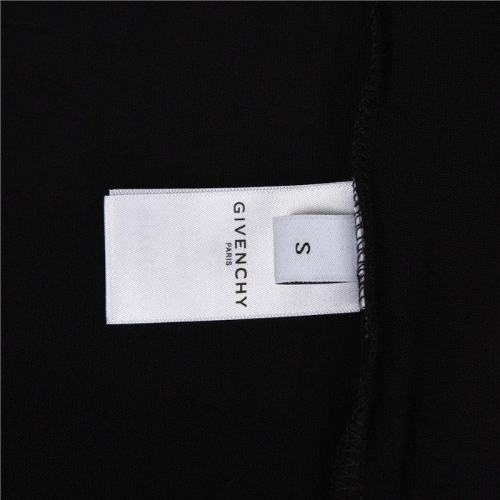 Clothes Givenchy 61