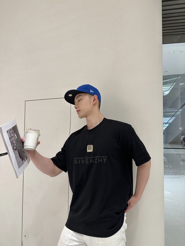 Clothes Givenchy 88