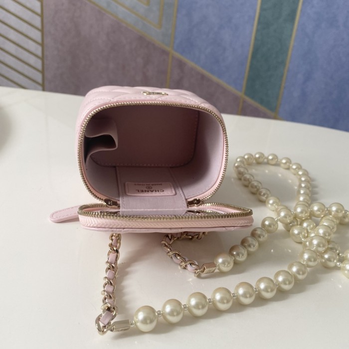 Handbag Chanel 81182 size 𝟴.𝟱*𝟭𝟭*𝟳 𝗰𝗺