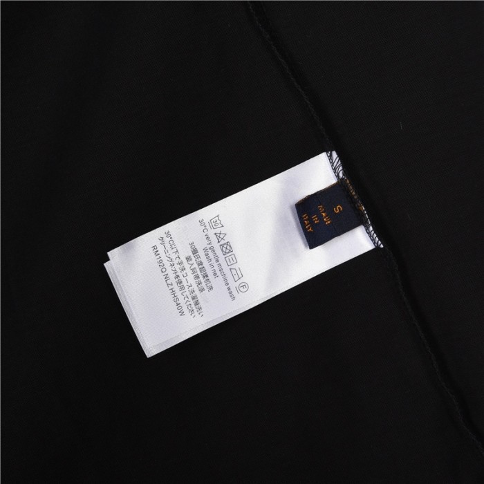 Clothes Louis Vuitton 286