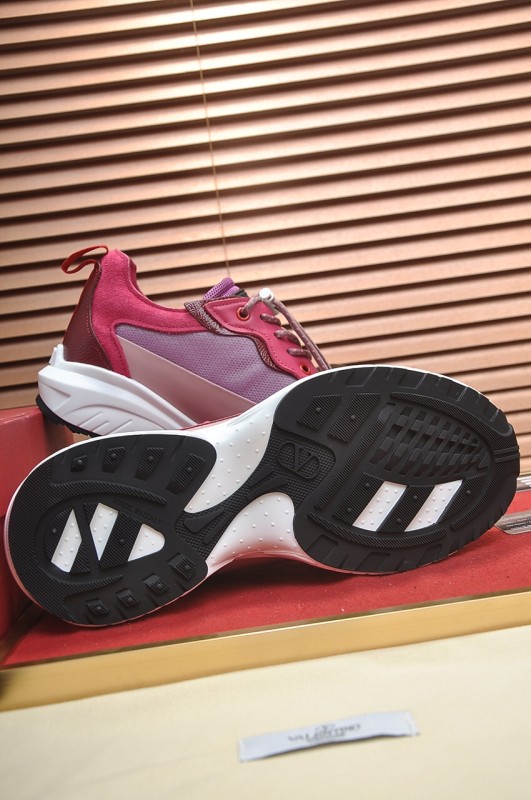 Valentino Garavani Low-top sneakers 16