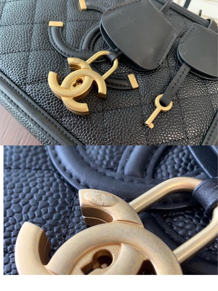 Handbag Chanel size 21 cm