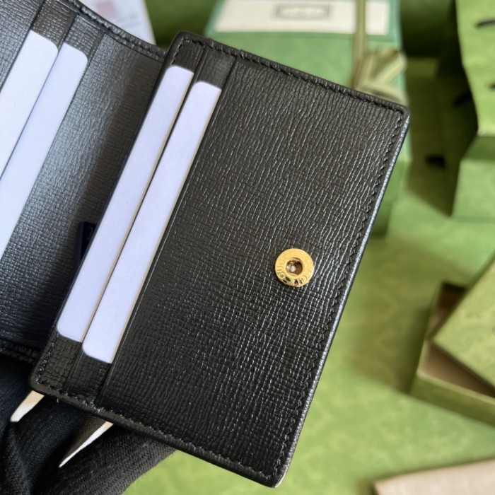 Handbag Gucci 621887 size 11*8.5*3 cm