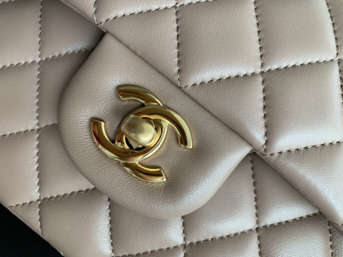 Handbag Chanel 1113 size 23 cm