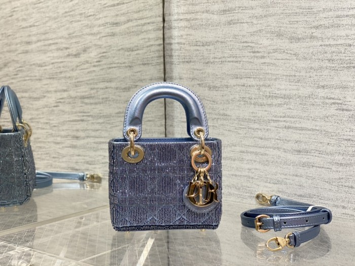 Handbag Dior size 12*10*5 cm