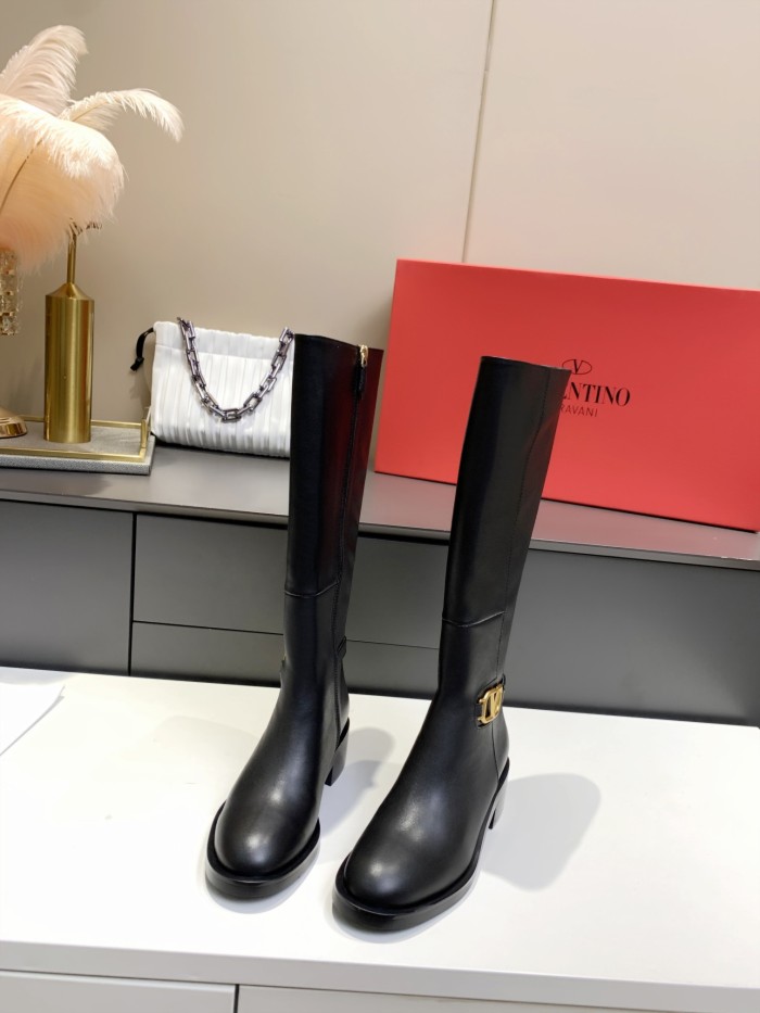 VALENTINO GARAVANI Roman Stud BOOT WOMEN 25