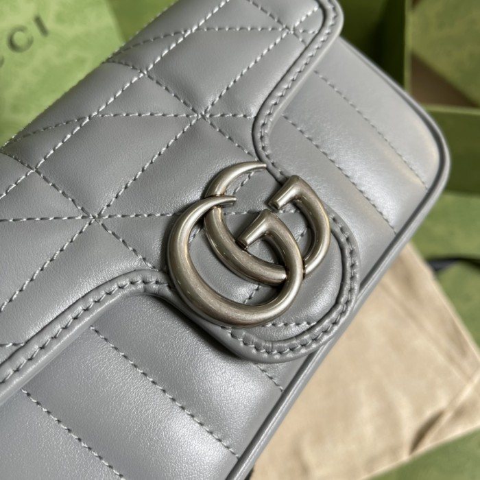 Handbag Gucci 476433 size 16.5*10.2*5.1 cm