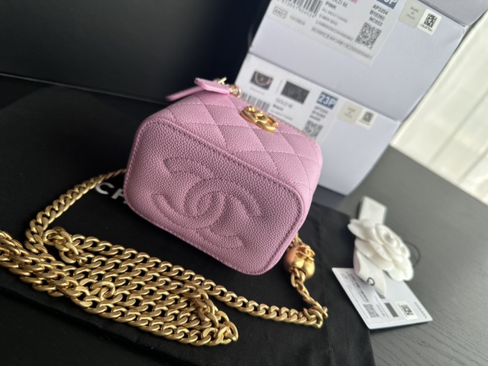 Handbag Chanel 3203 size 11cmx8.5cmx7 cm