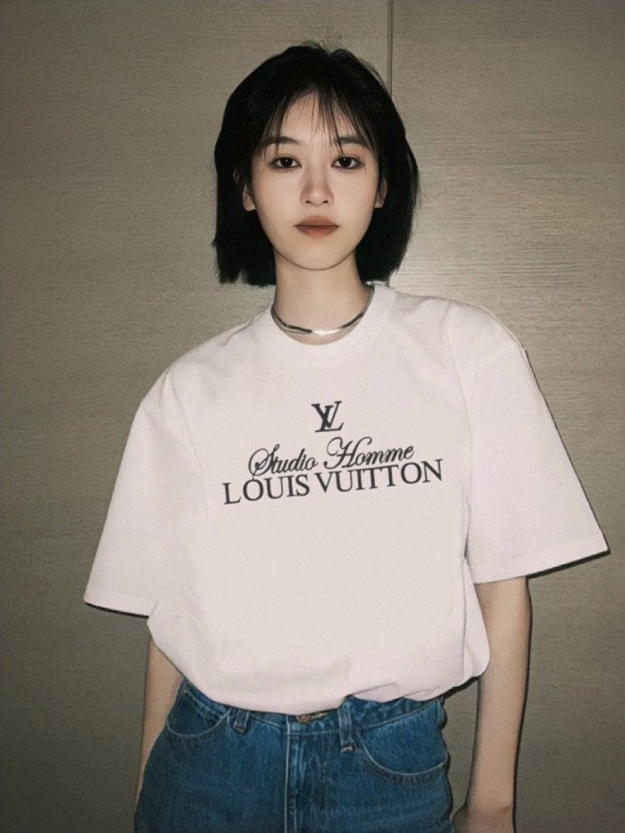 Clothes Louis Vuitton 237