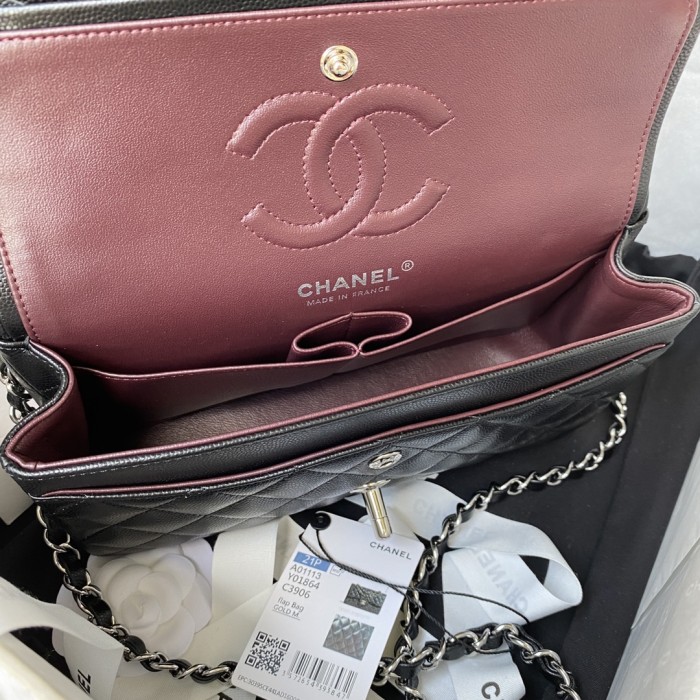 Handbag Chanel A01113 size 23 cm