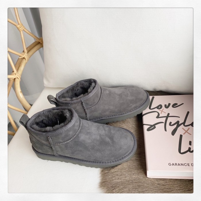 UGG Sneaker 21