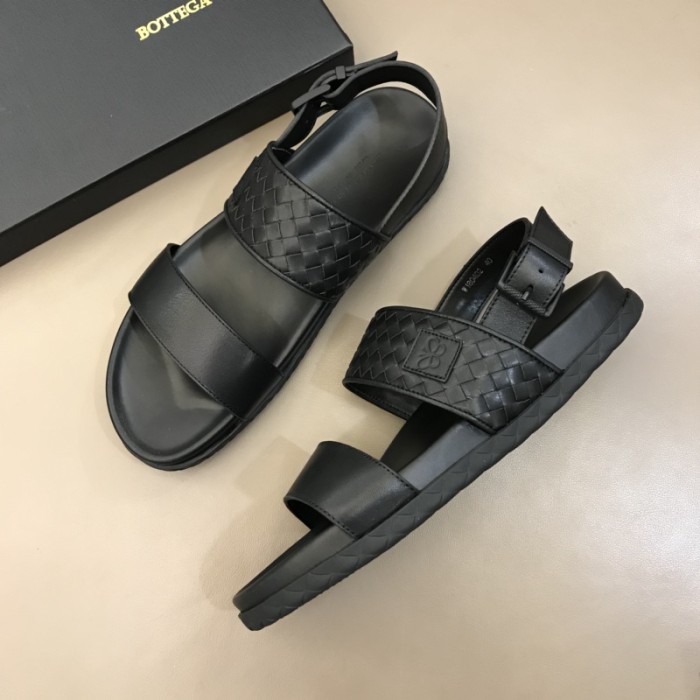 Bottega Veneta Slides 1
