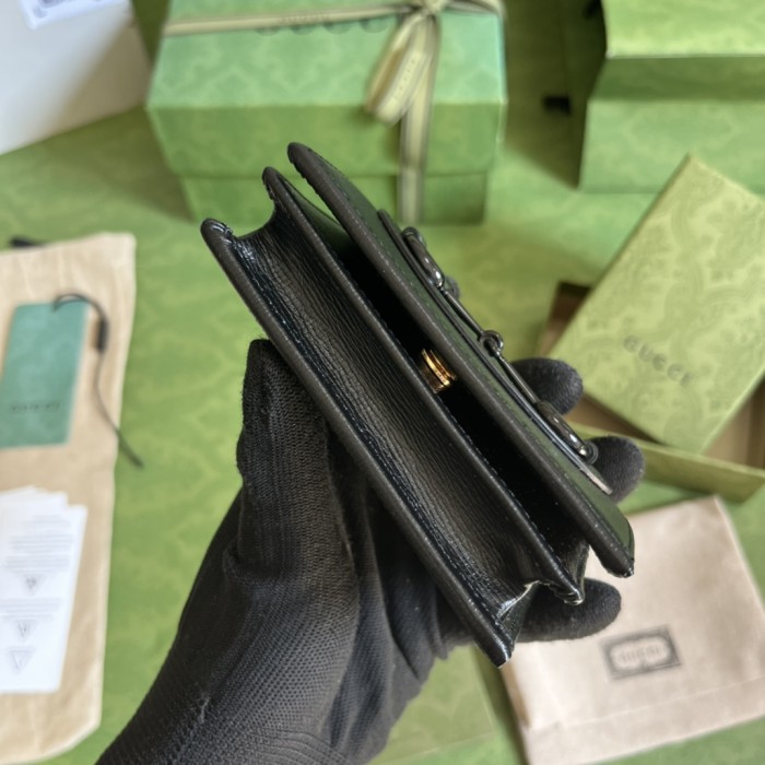 Handbag Gucci 621887 size 11*8.5*3 cm