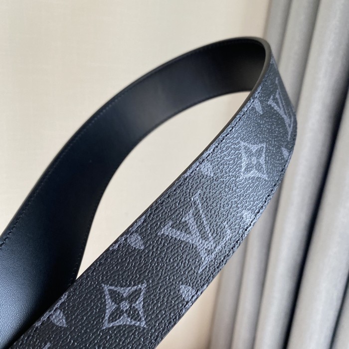 Louis Vuitton Belt 13 (width 4cm)