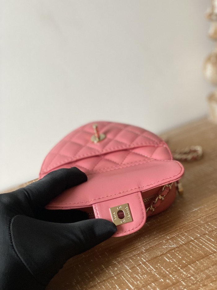 Handbag Chanel 81203 size 12×13×5.5 cm