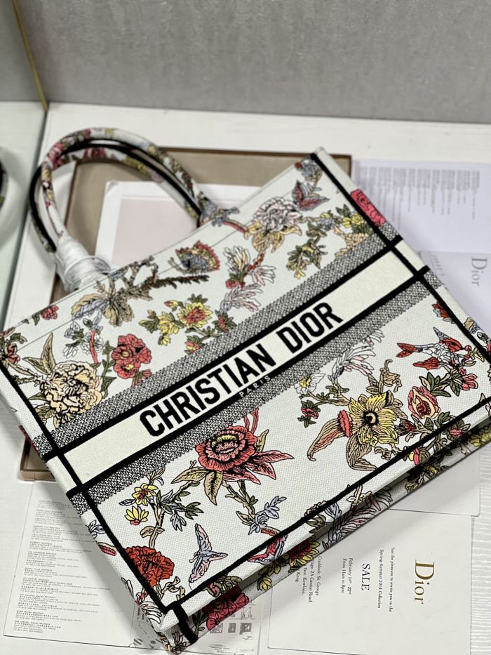 Handbag Dior 1286 size 41*32 cm