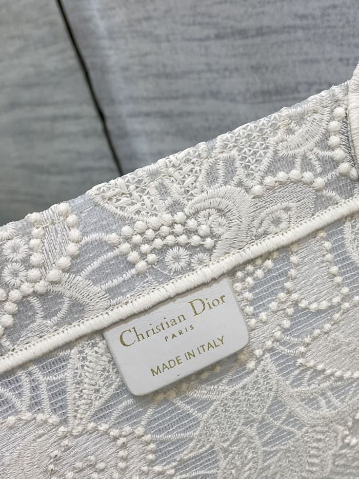 Handbag Dior size 42*18*35 cm