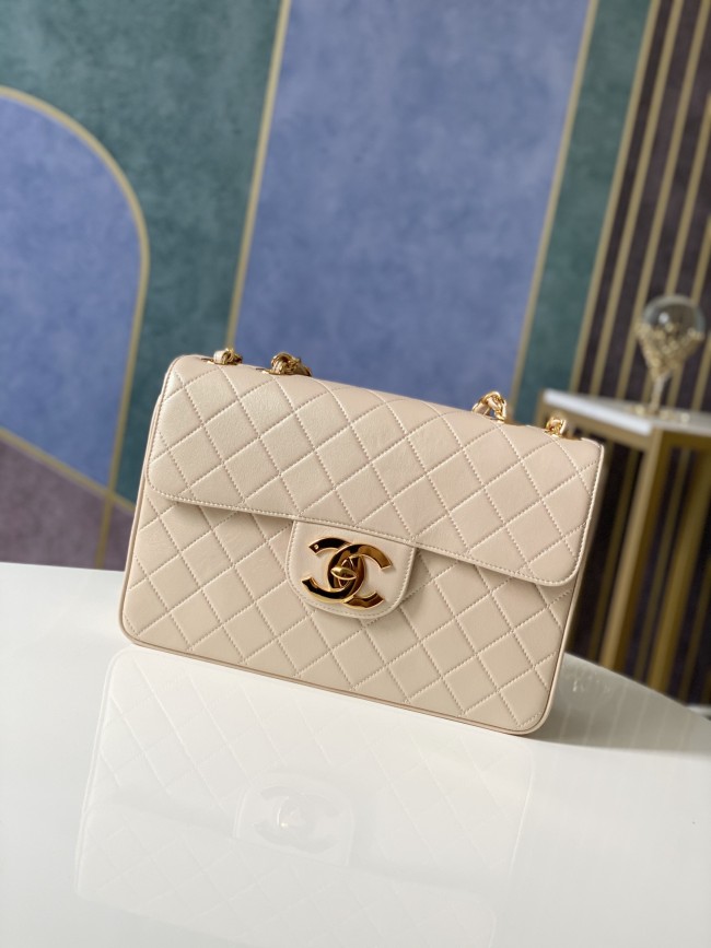 Handbag Chanel A88 size 30.21.8 cm