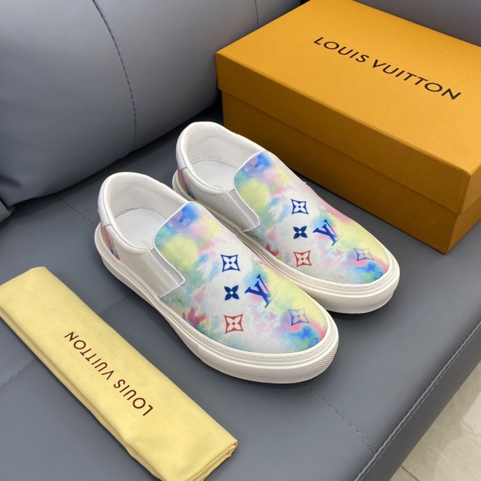 Louis Vuitton Monogram Denim sneaker 22
