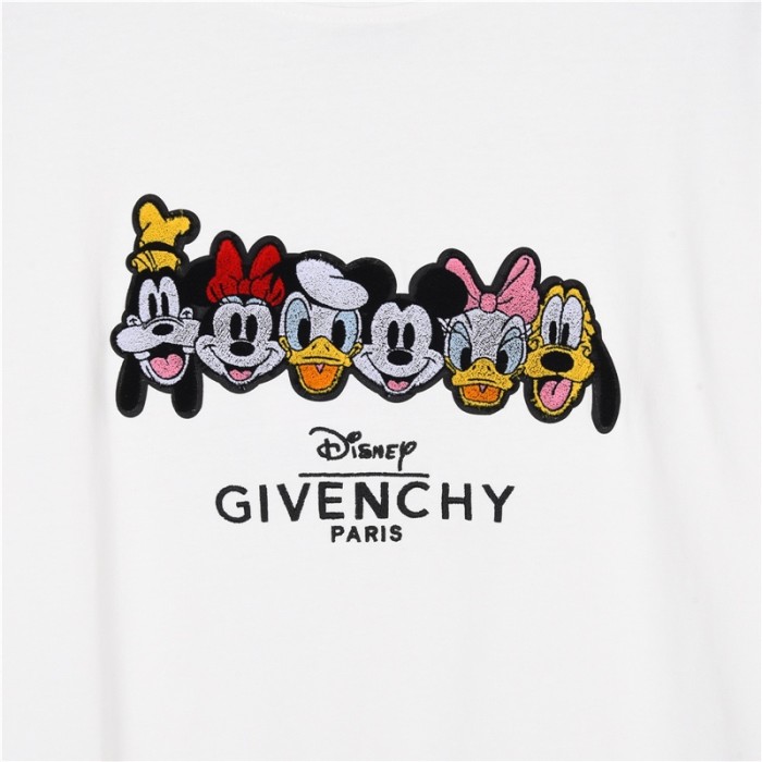 Clothes Givenchy 105