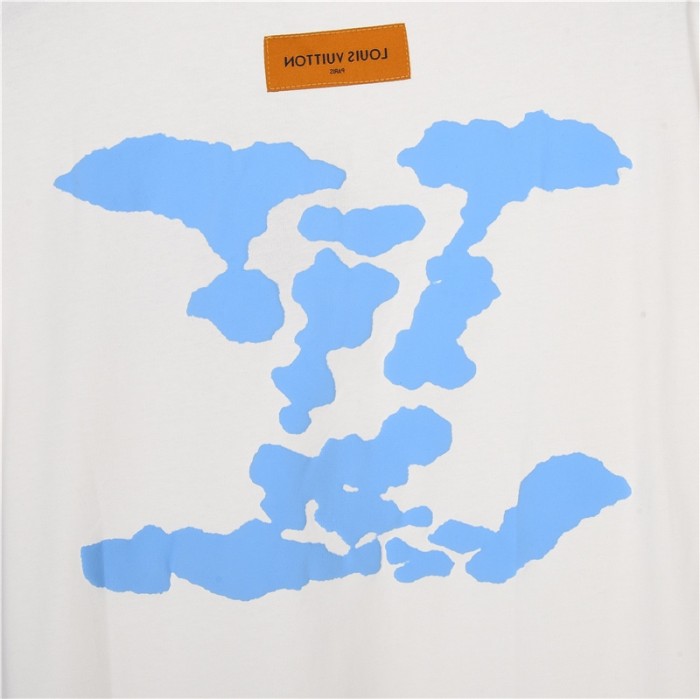 Clothes Louis Vuitton 138