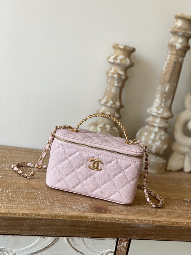 Handbag Chanel 81195 size 16 9.5 8 cm