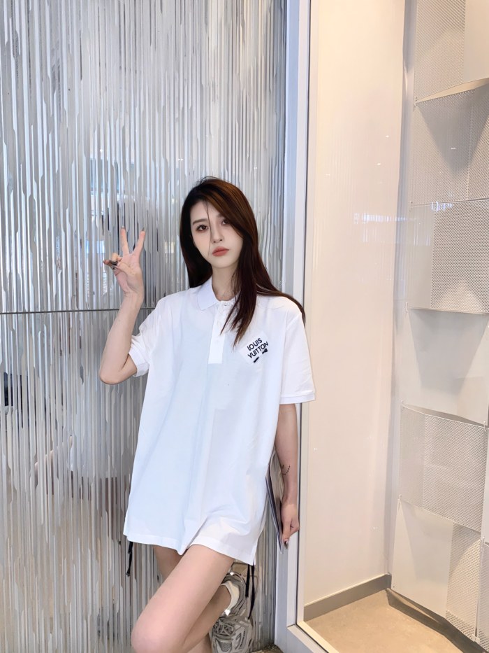 Clothes Louis Vuitton 224